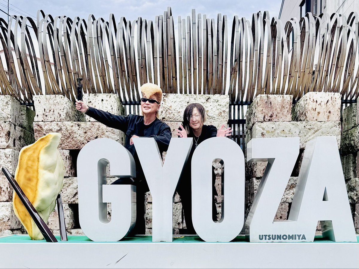 ShowAyanocozey's tweet image. 「土曜はナニする!?」 @ktv_donani 
出演させて頂きました。僕のラブコールにお応え下さり、宇都宮の旅にお付き合いしてくれた、我が麗しのおひぃ様 @HISASHI_ 、並びにスタッフの皆様、各所お世話になった皆様、そしてご覧下さった皆様、本当にありがとうございました！やっぱり旅って誰と行くかだ！…