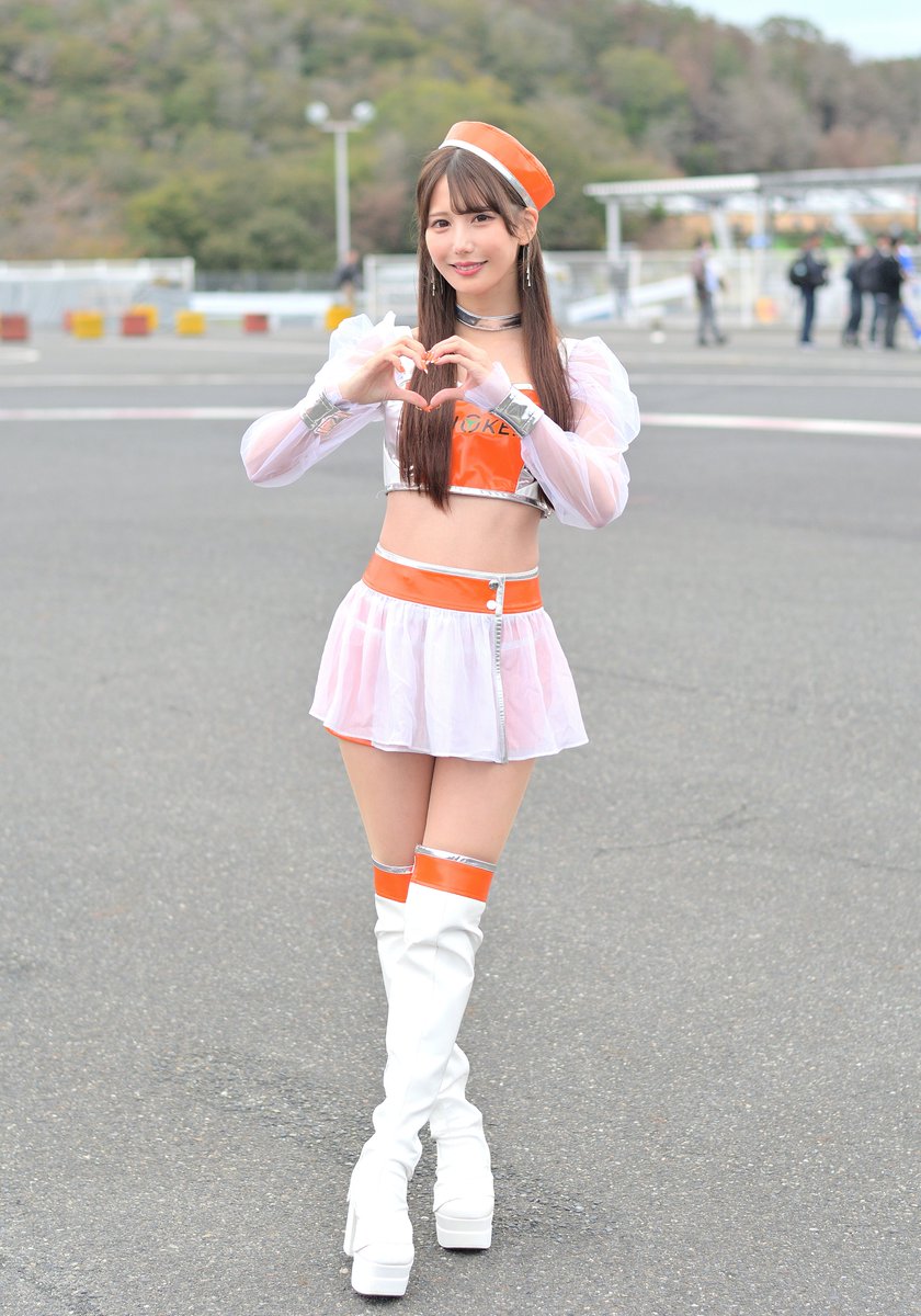 TA98_458MA's tweet photo. 2025.10.25~26 スーパー耐久レースin岡山
ファンサ~ピットウォーク
撮影対応ありがとうございました😀

#S耐 
#SuperTaikyu 
#スーパー耐久 
#伊達望(@mnn_ccc)さん
#村上モータース
#QueensAngels
#岡山国際サーキット https://t.co/FL31n0rJBH