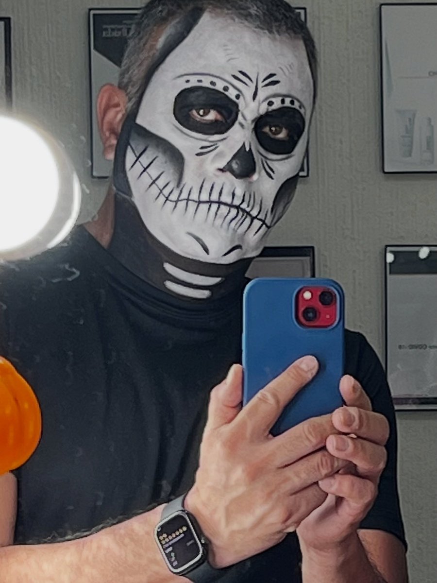 chacon_dr's tweet photo. Happy #Halloween https://t.co/78QsooMW9I