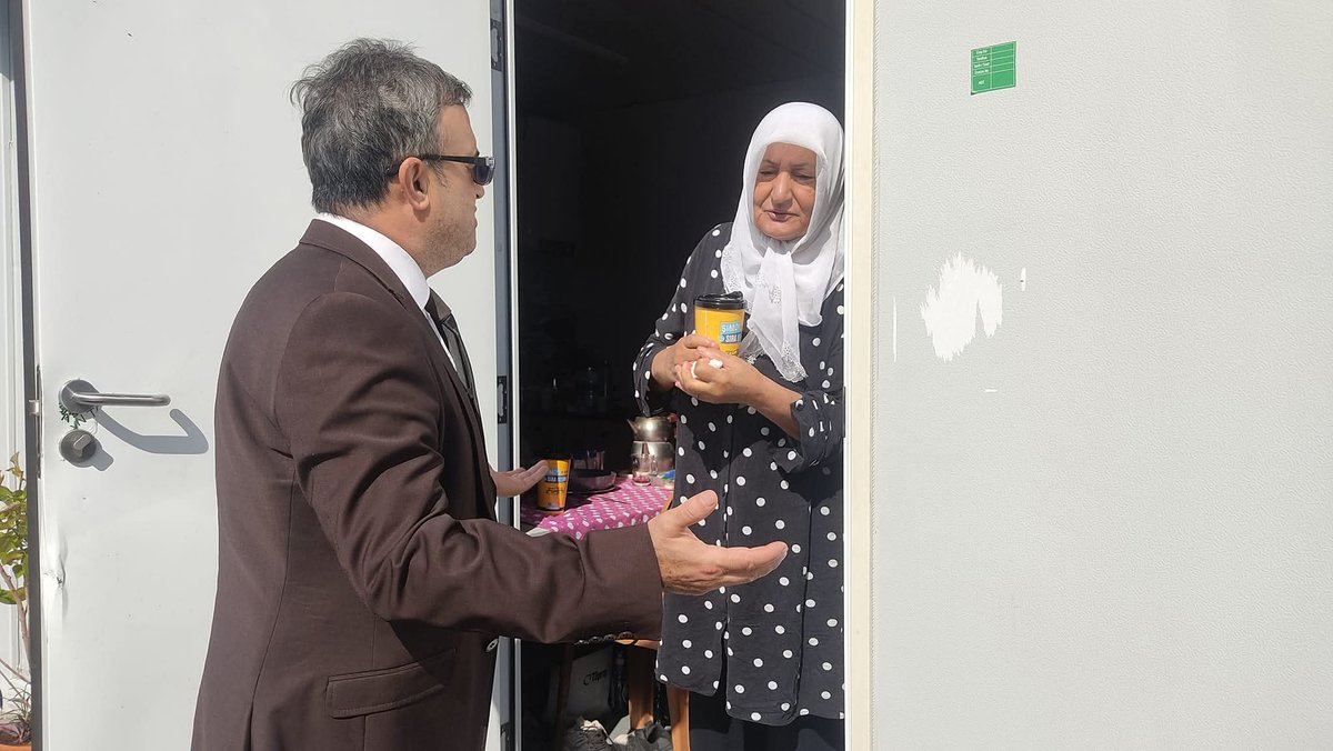 “ Umutlar vardır gönülde, eksilmeyen...”
Tez zamanda tekrar yeşereceğiz,kalkınacağız...