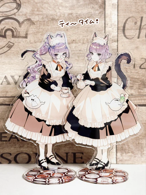 アクリルスタンド届きました並べ方でシチュエーションを変えて遊べます 15cmなのでミニチュアとかと並べて飾ってもカワイイかも…
