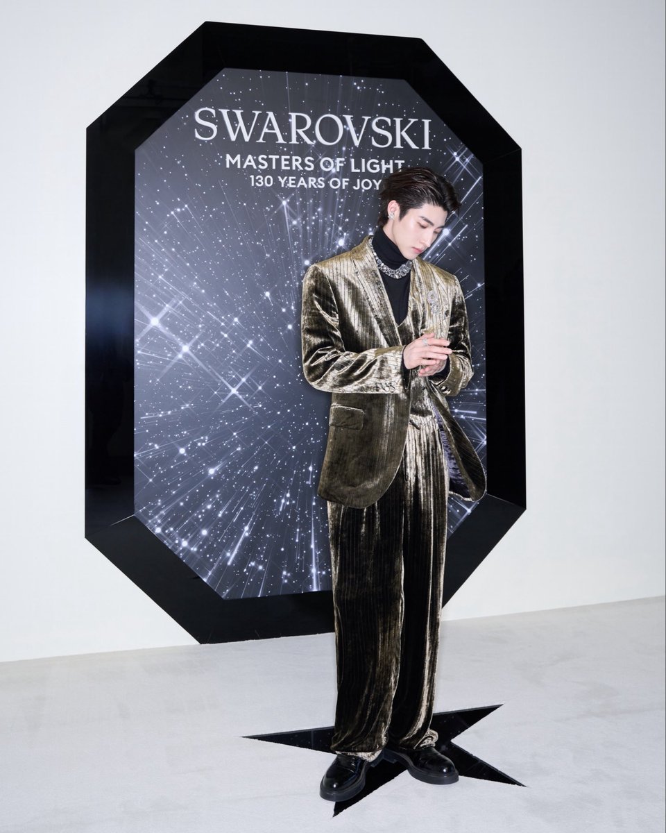 Bluepongtiwat tweet media