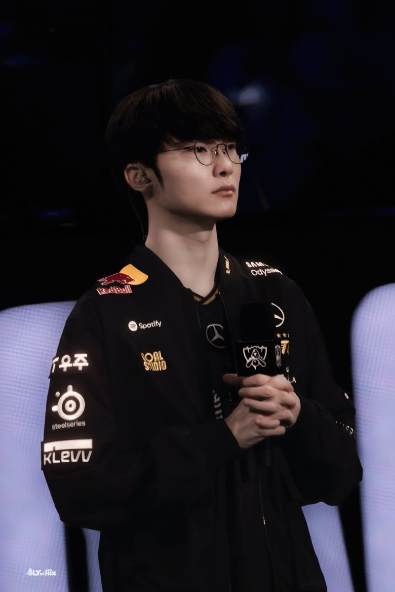 20251031 T1 VS AL

𝐘𝐨𝐮'𝐯𝐞 𝐚𝐥𝐫𝐞𝐚𝐝𝐲 𝐥𝐨𝐬𝐭. 

#Faker #페이커 #이상혁 #T1WIN #Worlds2025