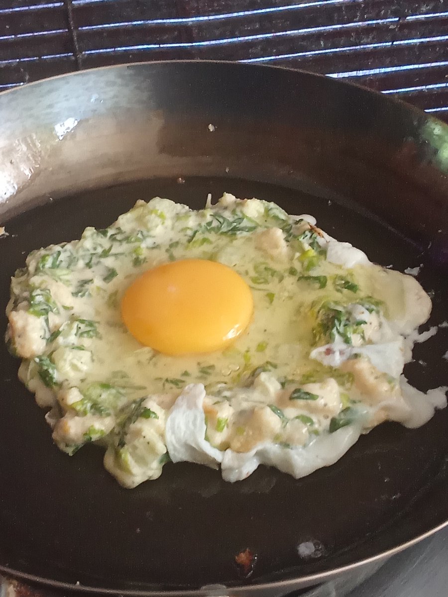 JillAsis's tweet photo. (シーザーお好み焼き)
Caesar Okonomiyaki 

#okonomiyaki #caesarsalad https://t.co/LLET4yTlSE
