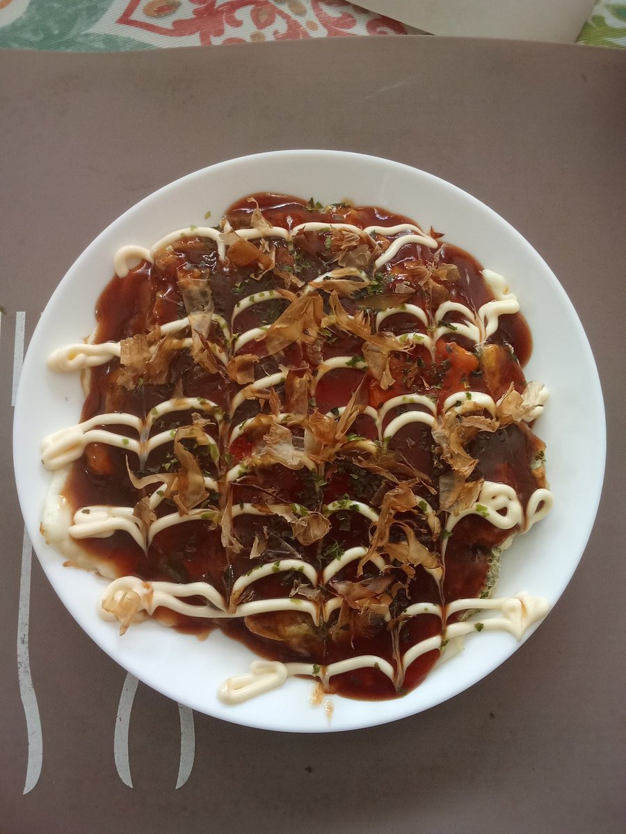 JillAsis's tweet photo. (シーザーお好み焼き)
Caesar Okonomiyaki 

#okonomiyaki #caesarsalad https://t.co/LLET4yTlSE