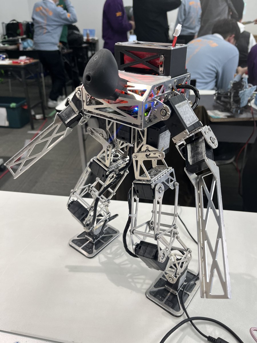 titech_ssr's tweet photo. ★タイトル★
ACT 作品展示

★紹介文★ 
 二足歩行ロボットや、ロボットアームなどのヒューマノイドにまつわるロボットの展示を行います。

#工大祭2025 
#ロ技展2025 https://t.co/vmleM79tCN