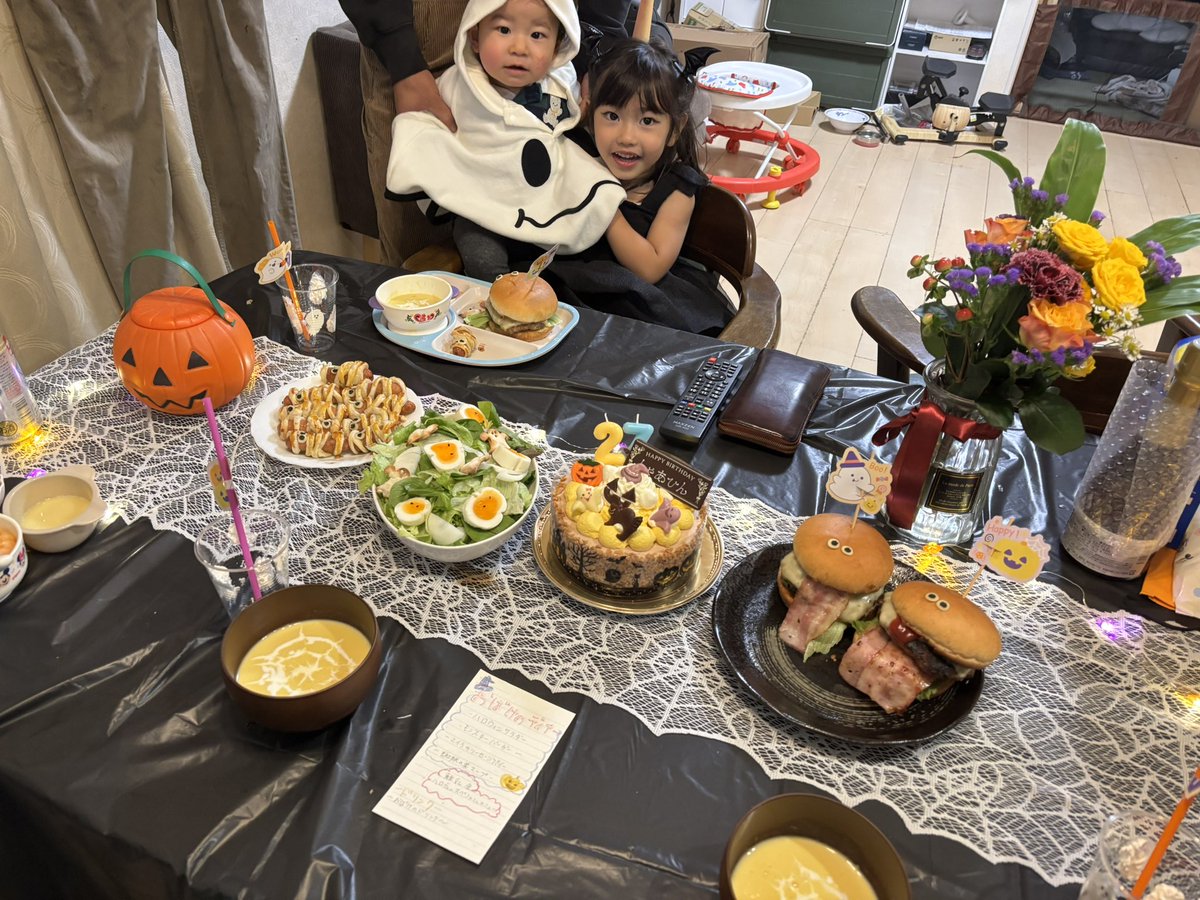 An_NA8C's tweet photo. ハロウィン＆旦那バースデー🎃🦇🕸 https://t.co/vnp2udnGJX