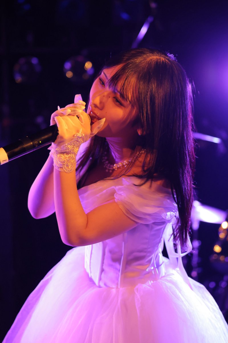 れい様（唐仁原伶）@11/1生誕🎉渋谷ラママLIVE (@1128lune