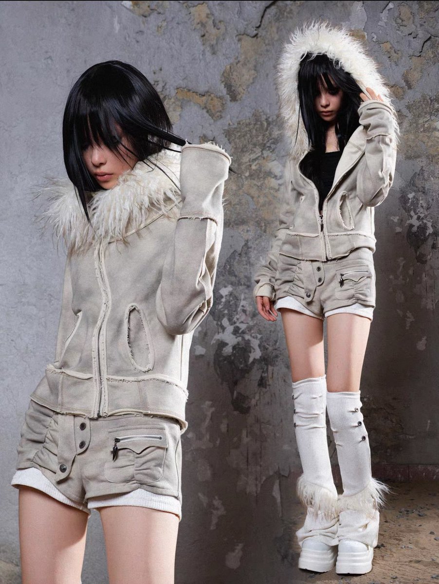 huiloenu's tweet image. 추가로 퍼자켓, 퍼후드 이런 스타일 좋아하시는분들은 타오바오 구경해보는거 추천합니다 💅

중국이 원래 퍼디자인 옷들을 많이입는만큼 진짜 잘만들어서 예쁘고 유니크한 제품들 많음...