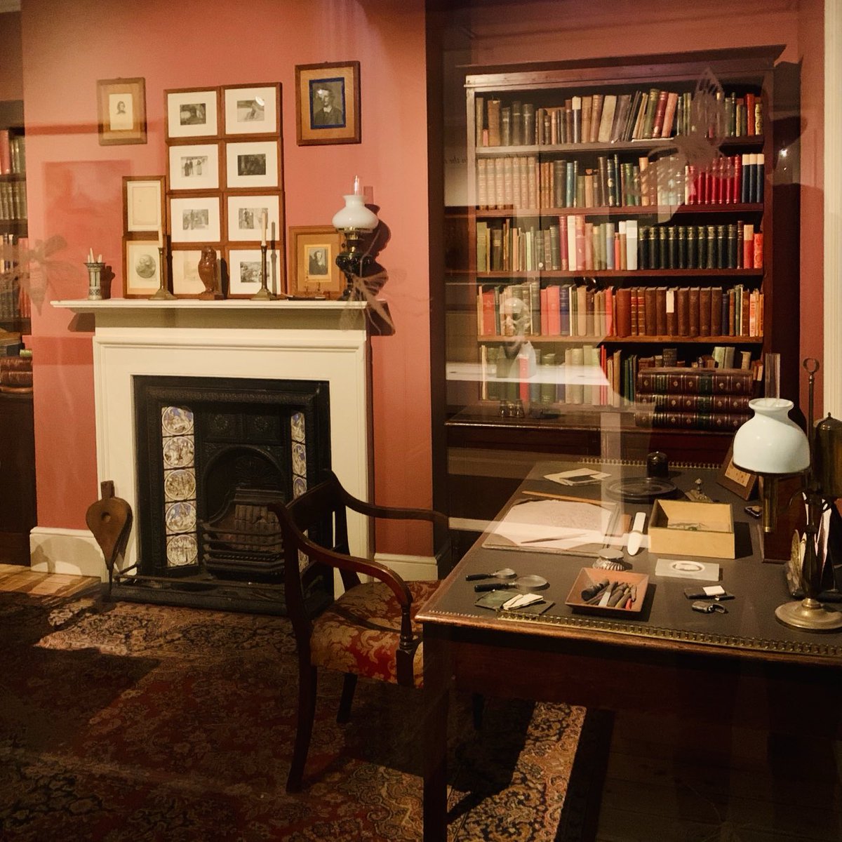 #ThomasHardy ‘s study, recreated in the #Dorset #Museum #Dorchester - Hardy’s ‘Casterbridge’.