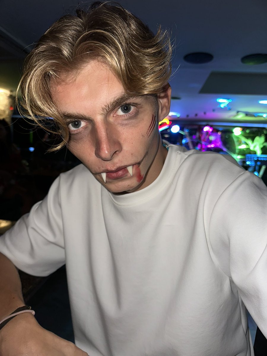 master_aj7's tweet image. how good did master look for halloween? #findom