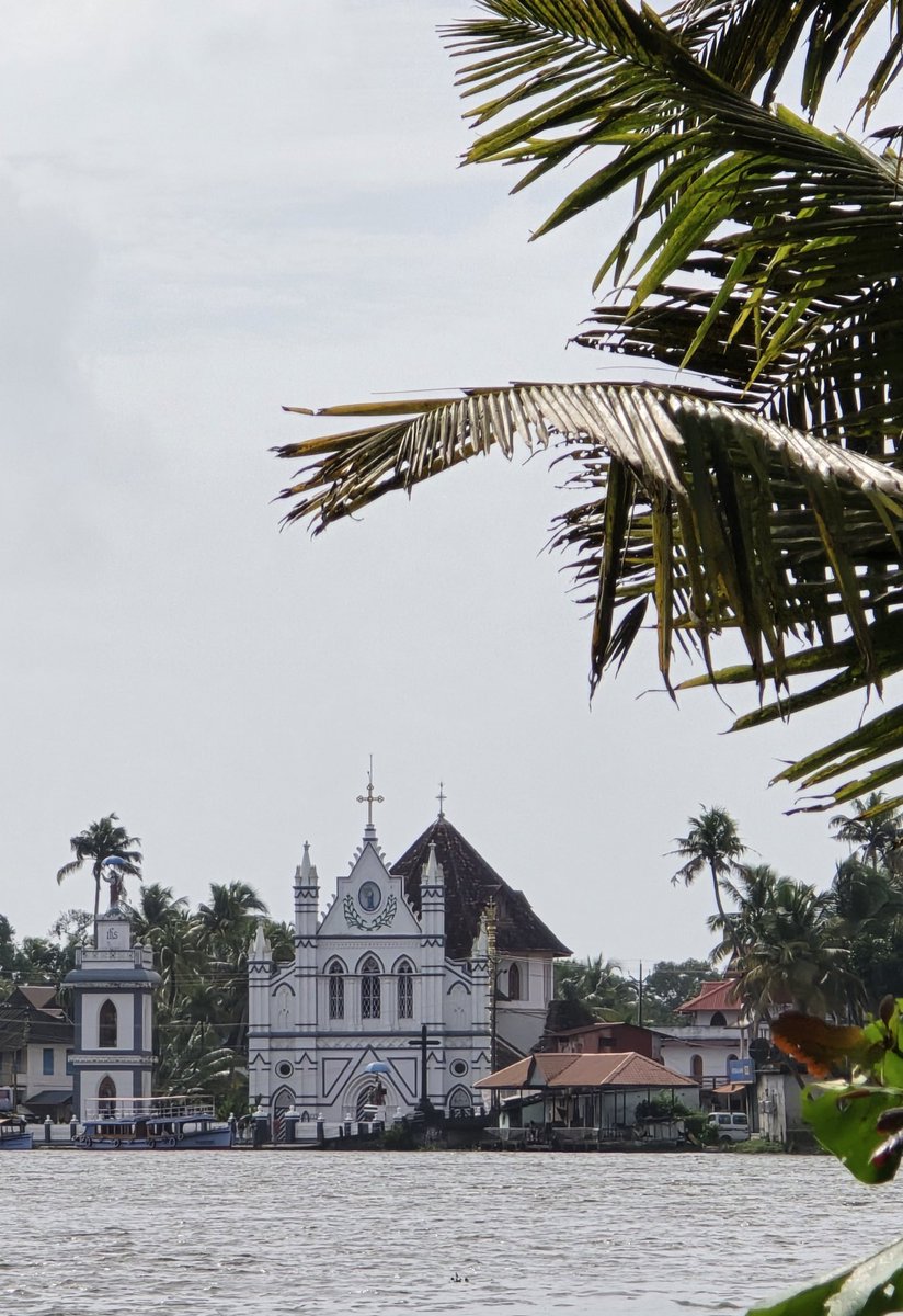 kums_01's tweet photo. Kerala always the simpstate. https://t.co/UUMaAvtrjk