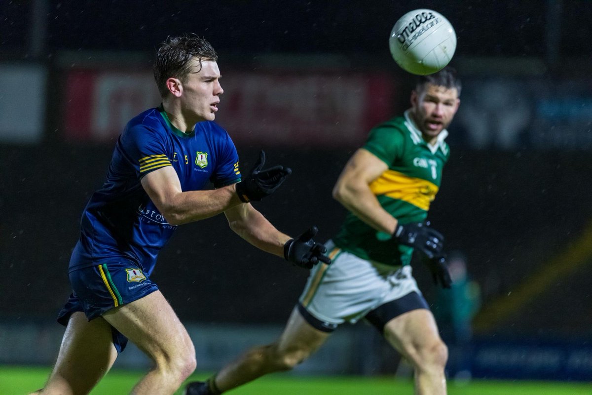 buffersalley's tweet photo. Congratulations to our adult footballers who won the Enniscorthy Farm Systems Junior Football Co Final last night v Blackwater in very unsavoury weather conditions. Great team effort to the end. Special mention to player of the match, John Farrell, well deserved 🟢🟡
📸Mark https://t.co/1tkSUZjYVY
