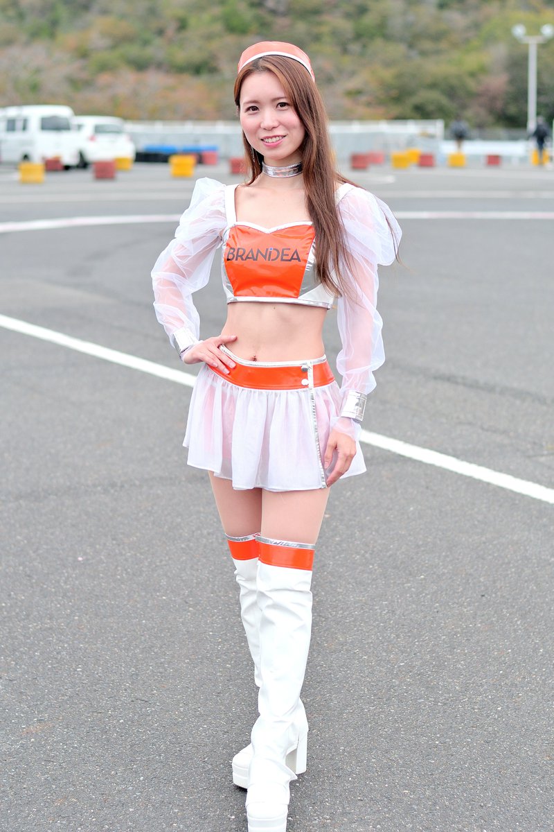TA98_458MA's tweet photo. 2025.10.25~26 スーパー耐久レースin岡山
ファンサ~ピットウォーク
撮影対応ありがとうございました😀

#S耐 
#SuperTaikyu 
#スーパー耐久 
#西澤れみ(@Nishizawa_re)さん
#村上モータース
#QueensAngels
#岡山国際サーキット https://t.co/8GBcg5qOS5