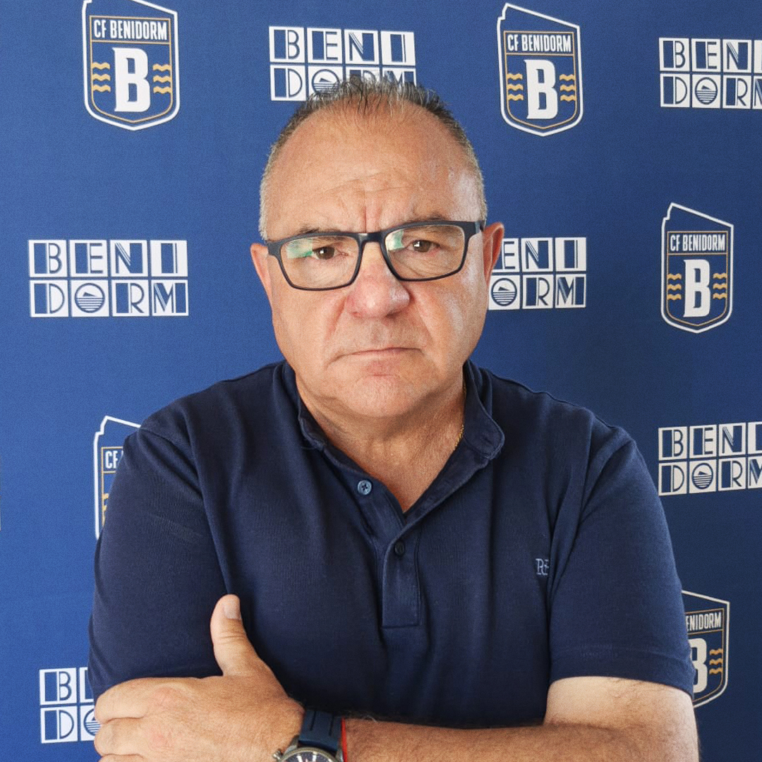 🇬🇧 🇪🇸 IN HIS OWN WORDS: JAVIER VIDALES ON FOOTBALL, THINKING AND DIRECTION

---

The boss has spoken about his football philosophy in a recent video. CF Benidorm Talk has transcribed his words in full in both English and Spanish so that we can appreciate his football philosophy