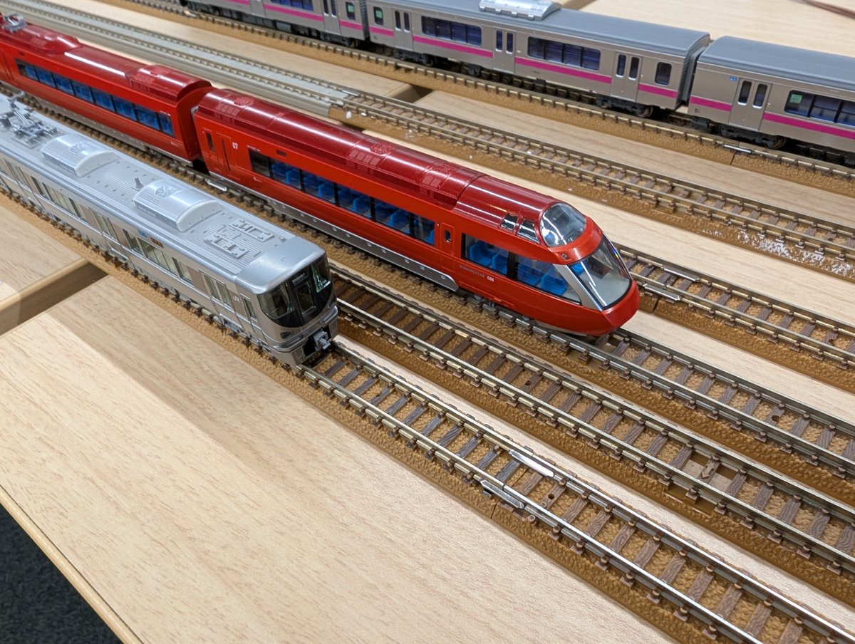 Musashi_Train's tweet photo. 鉄道研究会、現在も出展中です。
今からでもぜひぜひお越しください!! https://t.co/9h7g84JTQa