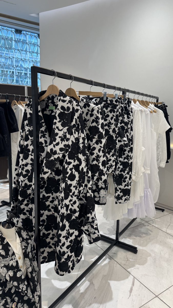 Jun.y 2nd Exhibition