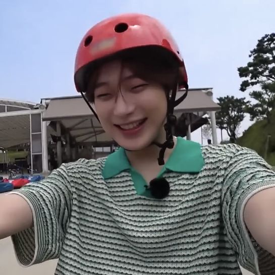 b4biifox's tweet photo. 11월에도 김선우하겠습니다 https://t.co/KcSwFG9jjL