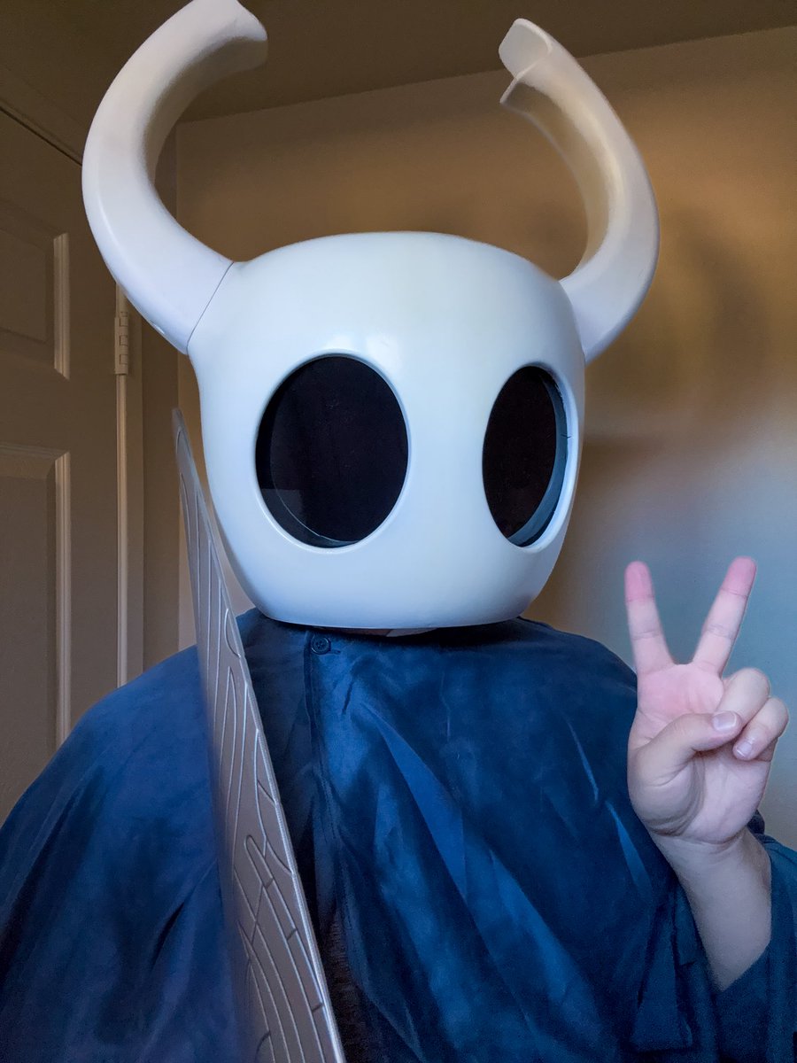 So Silk, Very Song
Such Hollow, Much Ween