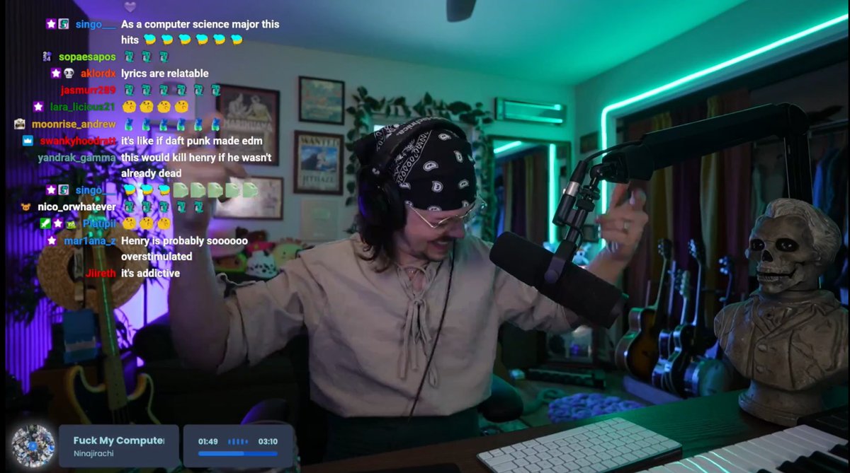 sam_relf's tweet photo. @hthaze reacting to aussie GOAT @ninajirachi finally 😭😭😭 
ilmc album react now pls troy https://t.co/yf8QO0SNun