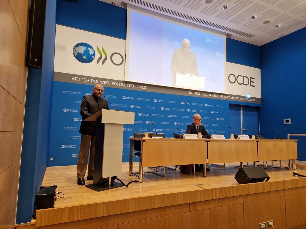 IncomeTaxIndia's tweet image. India earns global recognition at the OECD 🇮🇳🏆

At the #OECD #TaxCertaintyDay in Paris, Chairman CBDT,  Sh. Ravi Agrawal delivered a compelling Keynote Address highlighting India’s transformation towards a transparent, technology-enabled &amp;amp; trust-based tax ecosystem.
India was…