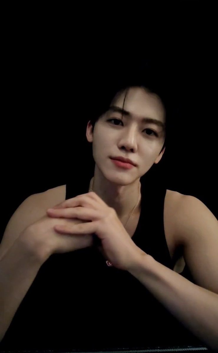 saintopapi's tweet image. I hope it's not too late for a halloween costume.