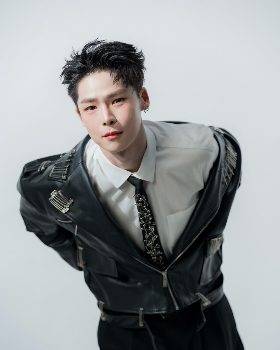 NeptuneInSkyTH's tweet image. Gameplay Garnpaphon Laolerkiat @GameplayRabbit 
💫🌌 Actor &apos;Neptune in the Sky&apos;
.
#GameplayRB
#ดวงดาวในเวหาเดอะซีรีส์  
#neptuneintheskytheseries 
#TripleTrioStudio
#YJJinHaiCorporation