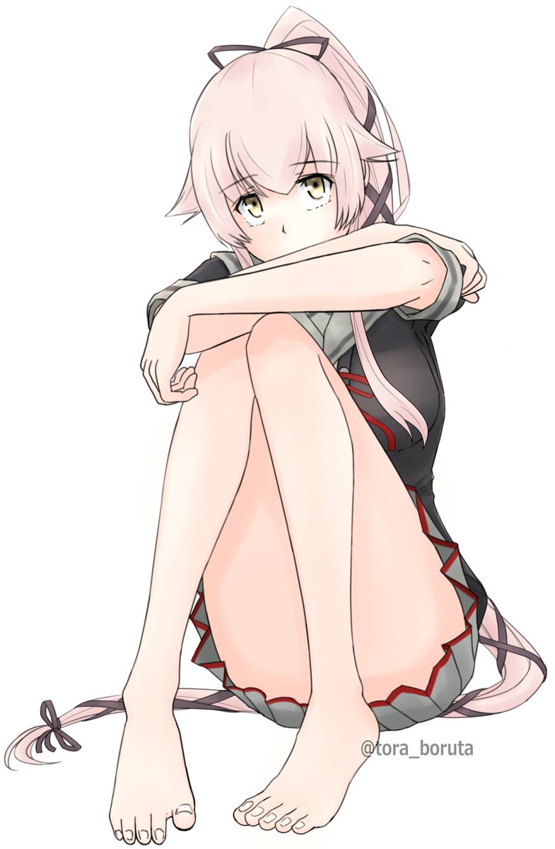 艦これ秋イベが始まって提督が相手してくれなくなったのでかまってほしそうにじーっと見てくる由良さん。
#艦これ #由良