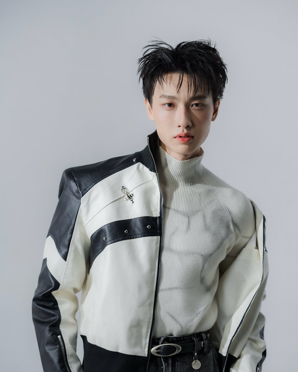 NeptuneInSkyTH's tweet image. Gun Napat Na Ranong @gunnapatn 
💫🌌 Actor &apos;Neptune in the Sky&apos;
.
#gunnapatn
#ดวงดาวในเวหาเดอะซีรีส์  
#neptuneintheskytheseries 
#TripleTrioStudio
#YJJinHaiCorporation