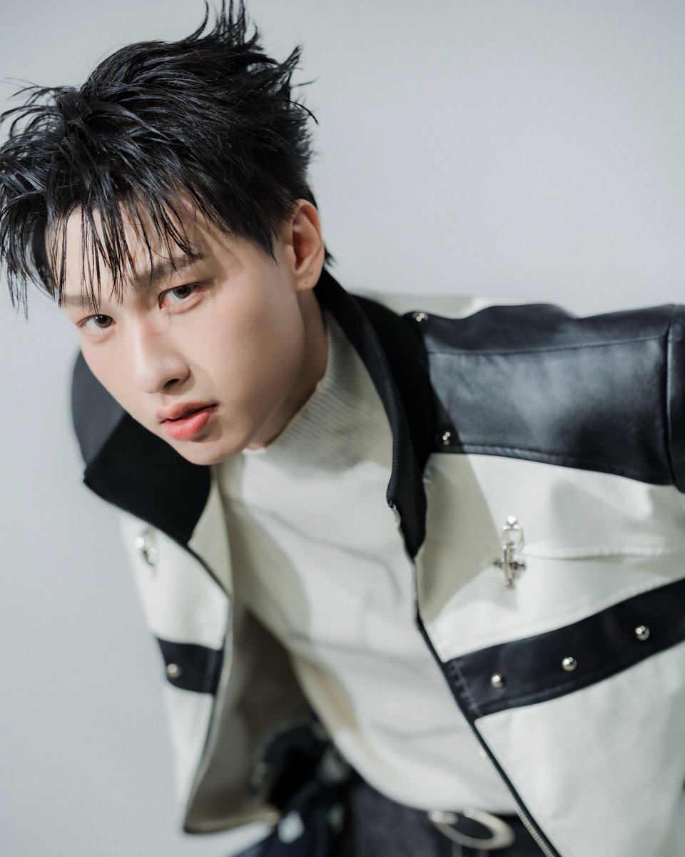 NeptuneInSkyTH's tweet image. Gun Napat Na Ranong @gunnapatn 
💫🌌 Actor &apos;Neptune in the Sky&apos;
.
#gunnapatn
#ดวงดาวในเวหาเดอะซีรีส์  
#neptuneintheskytheseries 
#TripleTrioStudio
#YJJinHaiCorporation