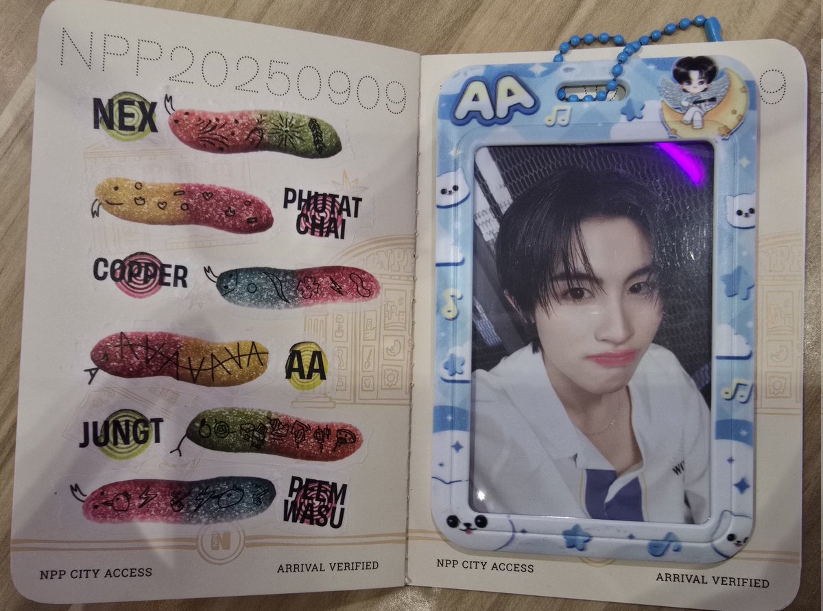 bobow_pat's tweet image. Check in 🤎🤍
#AAashirakorn
#NPPxBUS_OurDayinNPPCITY