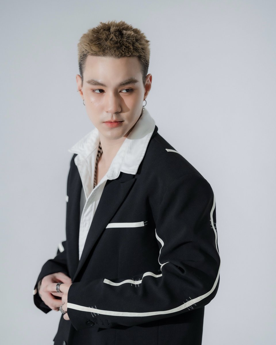 ดวงดาวในเวหา II Neptune in the Sky the series tweet media