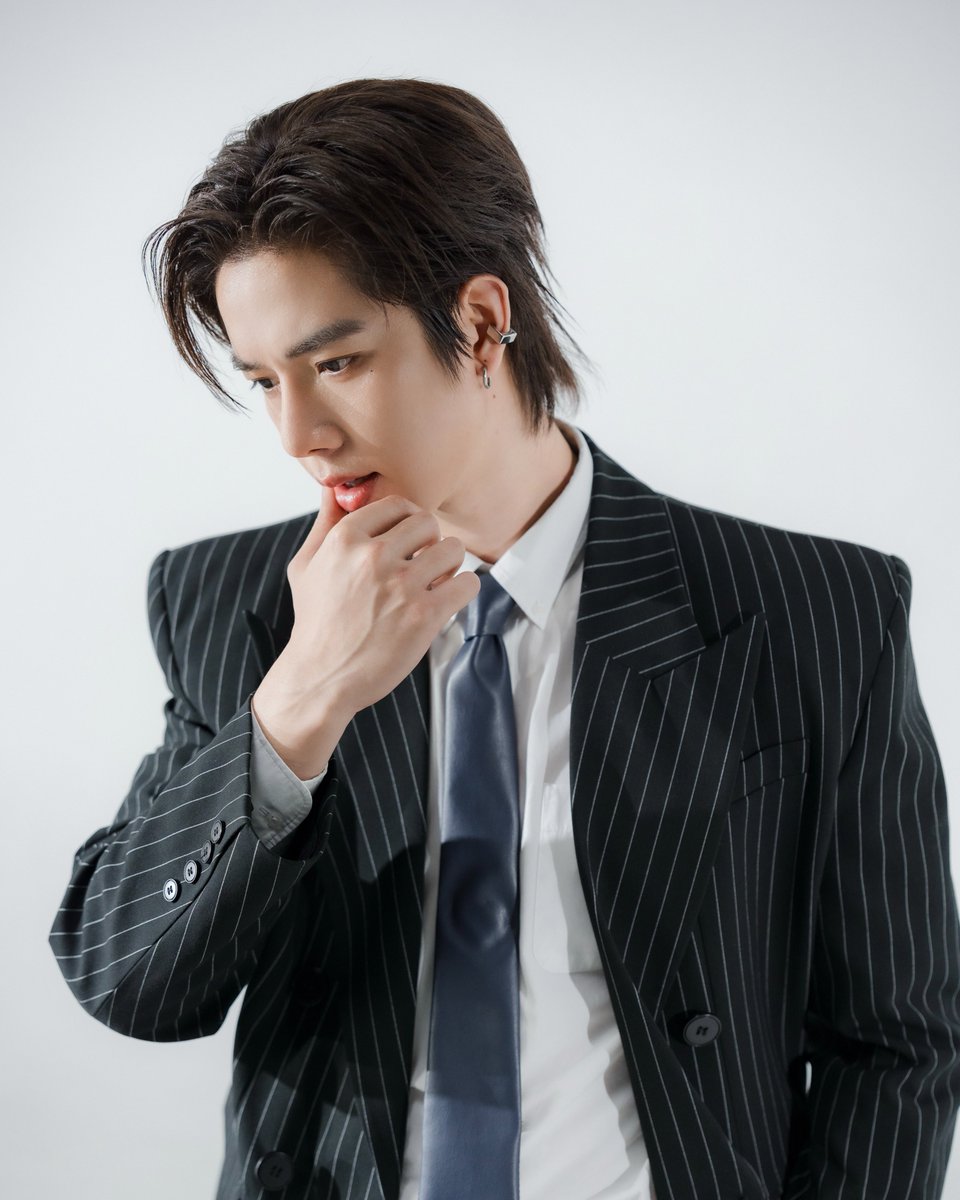 NeptuneInSkyTH's tweet image. Frank Thanatsaran Samthonglai @FThanatsarun 
💫🌌 Actor &apos;Neptune in the Sky&apos;
.
#frankthanatsaran
#ดวงดาวในเวหาเดอะซีรีส์  
#neptuneintheskytheseries 
#TripleTrioStudio
#YJJinHaiCorporation