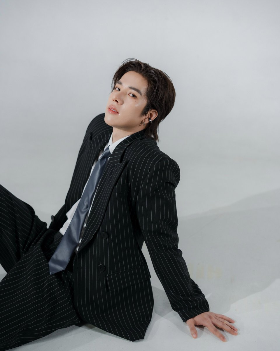 NeptuneInSkyTH's tweet image. Frank Thanatsaran Samthonglai @FThanatsarun 
💫🌌 Actor &apos;Neptune in the Sky&apos;
.
#frankthanatsaran
#ดวงดาวในเวหาเดอะซีรีส์  
#neptuneintheskytheseries 
#TripleTrioStudio
#YJJinHaiCorporation