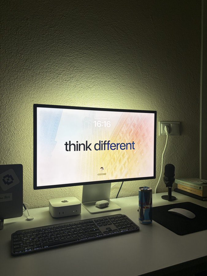 SlomeFr's tweet image. Gm

Happy November !🌹❤️