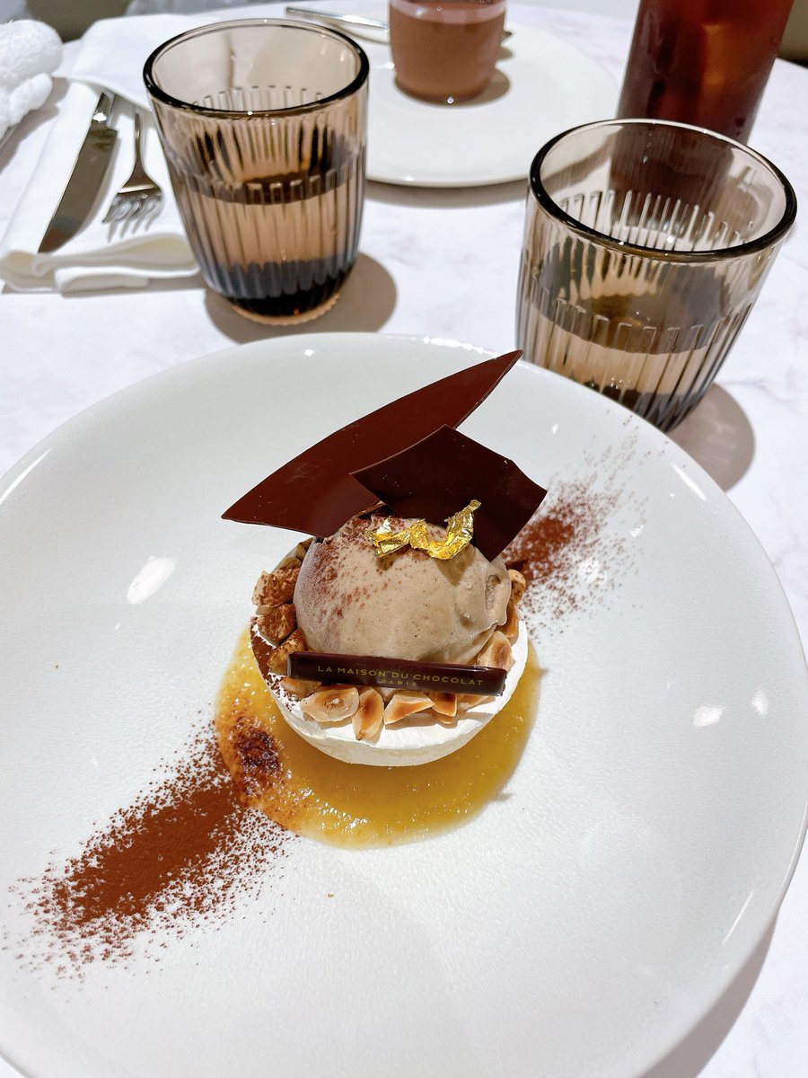 5___91go's tweet image. 新大久保でバターサムギョプサル食べて高輪のニュウマン行った☺️
沢山歩いて帰りの電車爆睡した笑