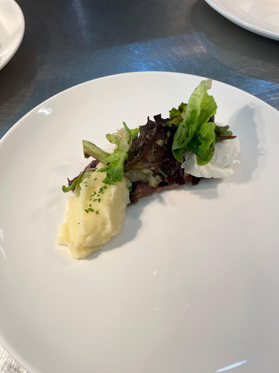 𝙎𝙖𝙢𝙪𝙚𝙡 𝙉.𝘾 tweet media