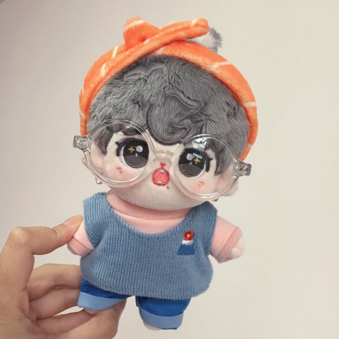 📣พร้อมส่ง น้องจ้าน แรบบิทจ้าน 15CM

 💵 300 บาท รวมค่าขนส่ง    

  📷 สนใจดูภาพเพิ่มเติม  DM หาแอดได้นะคะ 

#ตุ๊กตาป๋อจ้าน #ตุ๊กตาเซียวจ้าน #ตุ๊กตาพร้อมส่ง #ตุ๊กตาอี้ป๋อ #ชุดตุ๊กตา20cm