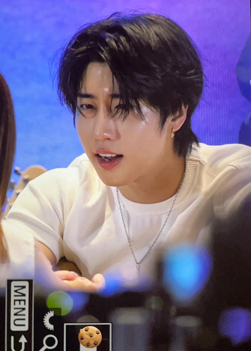 아...아..제발...눈빛.....