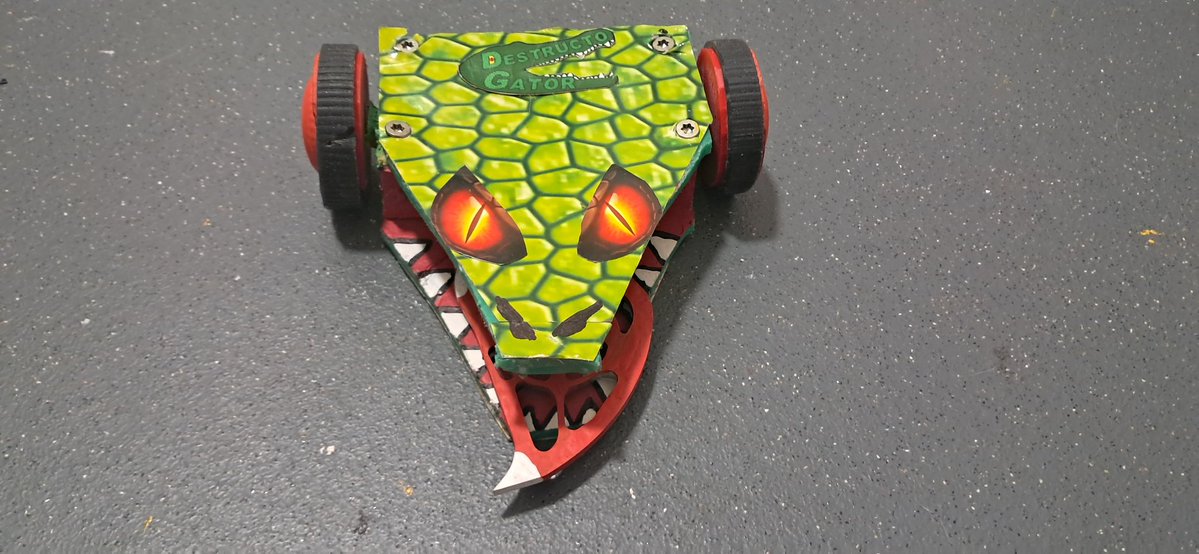 Destructo-Gator is fully ready for the December <a href="/HackrBattleBots/">Hacker BattleBots</a>  tournament with its new and deadly weapon bar from the Team ULL website i would highly recommend getting theses wonderful weapon bars 
Link ull-robotics.com