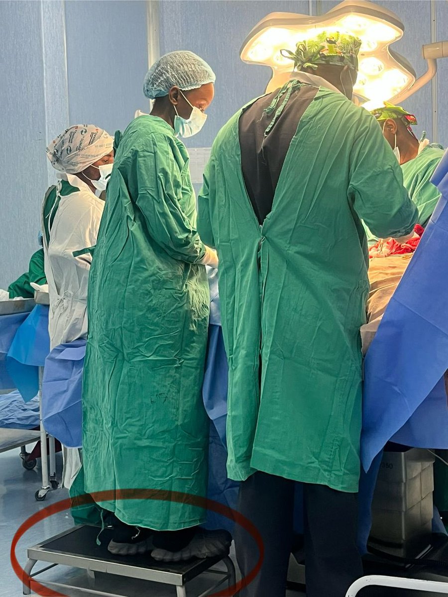 HILDE_K_'s tweet image. Living vs theatre