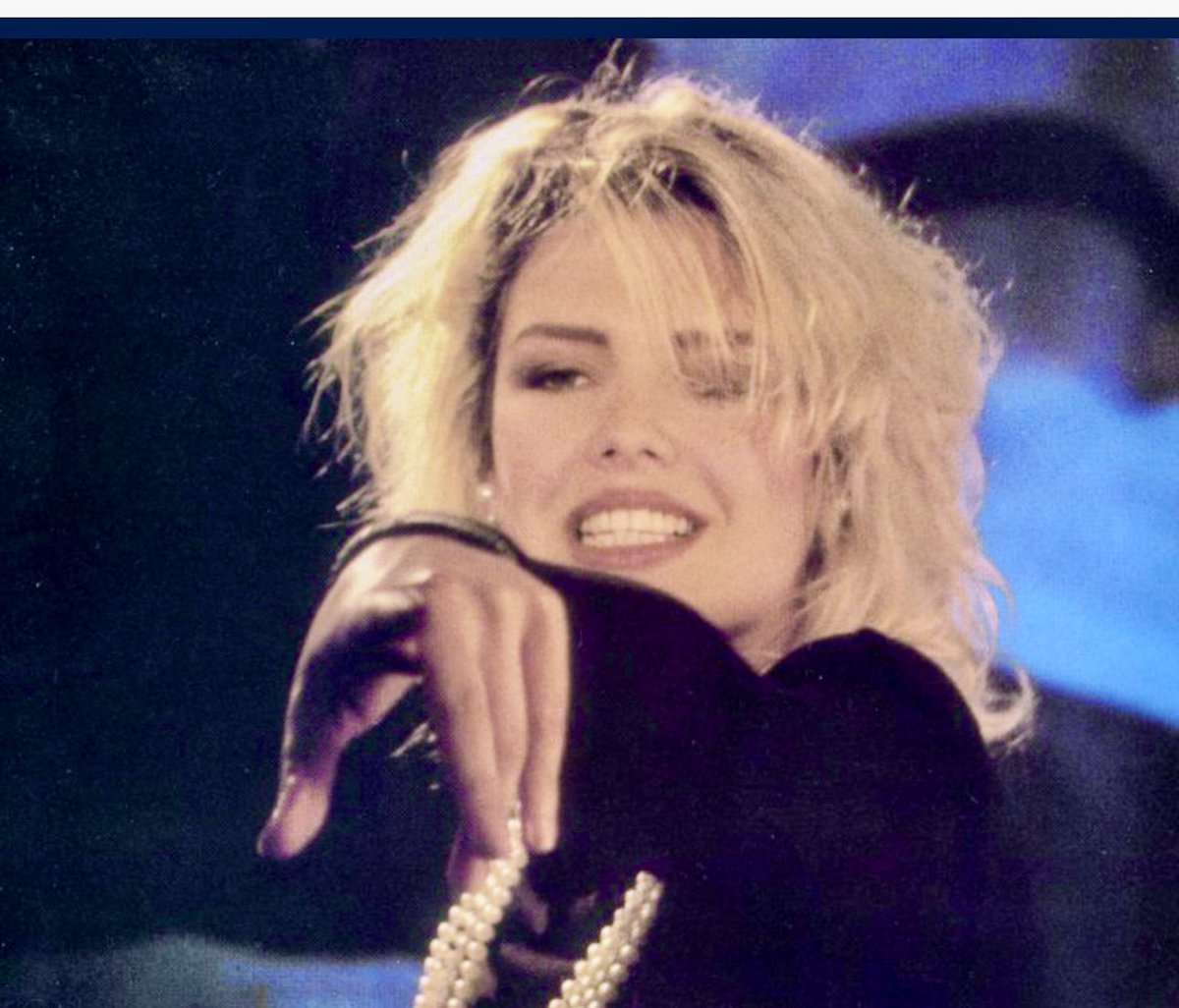 Happy Birthday to you! <a href="/backstreetjoe/">Lee Bennett</a> 
#HappyBirthday #BirthdayTweet