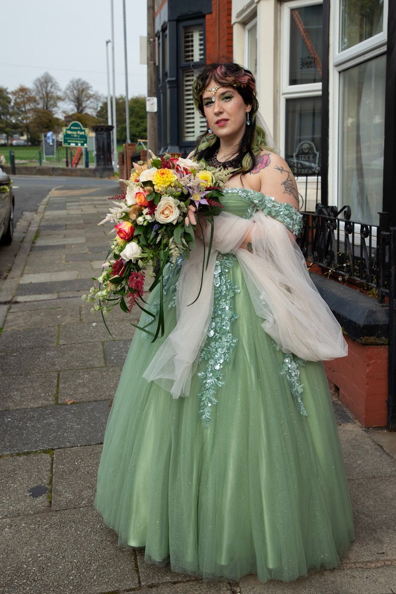 Bromborough Flowers tweet media