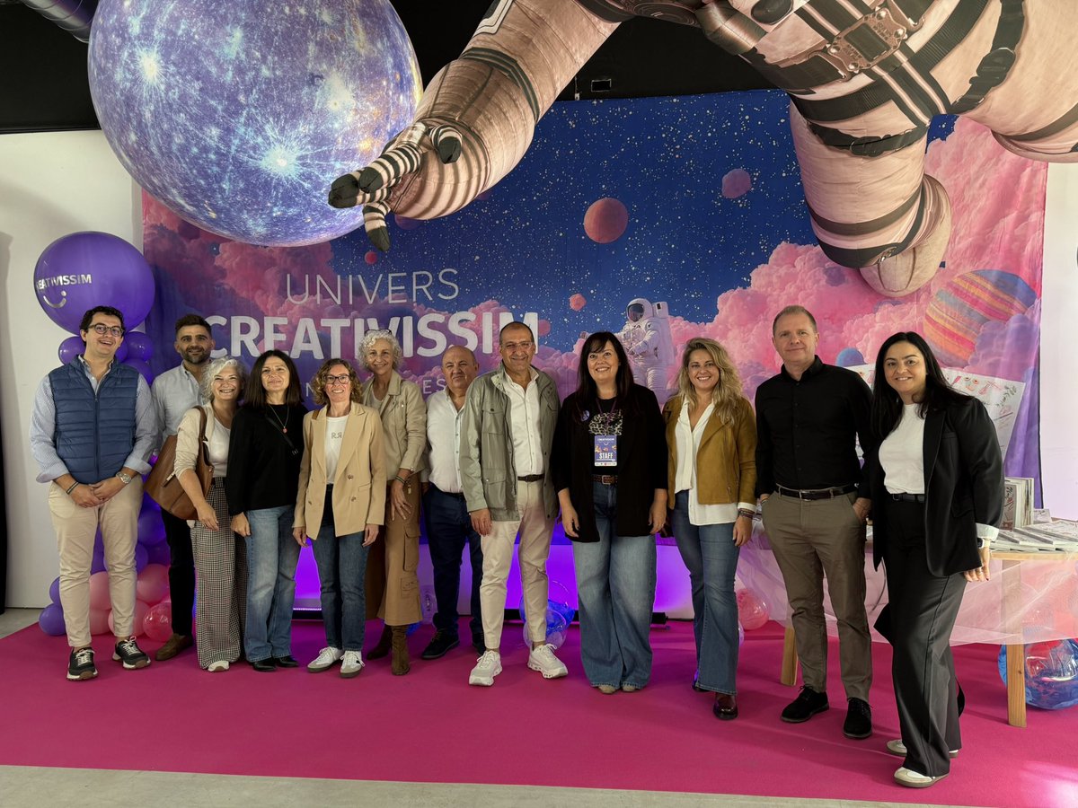 🛡️ Inca torna a vestir-se de medieval!

La Tercera Fira ha convertit el centre en un autèntic poblat medieval: paradetes d’artesania, música, animació, espectacles i tallers per als més petits.

Un cap de setmana per gaudir de tradició, comerç local i cultura en majúscules. 💙