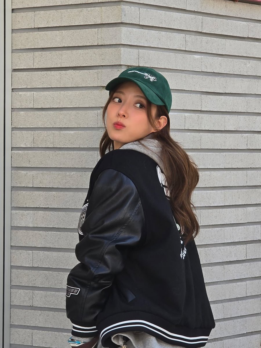 LSY_content's tweet photo. [251031] #LEESEYOUNG Instagram

메르시앤에스👚❤️ #MERCIANNES

📎 https://t.co/csF86g38pt
 #이세영 #李世榮 #イセヨン https://t.co/V545Zb4gpk