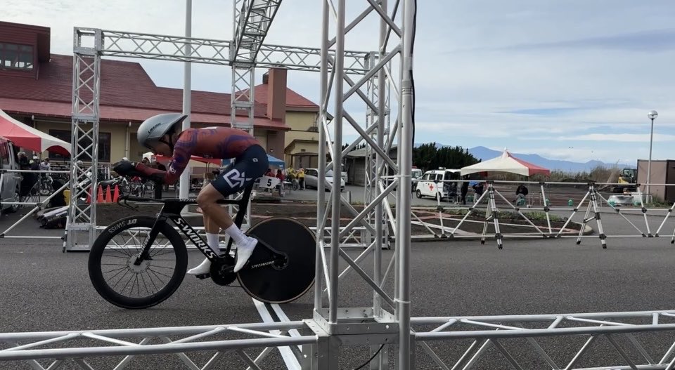 YAMMER_KEN's tweet photo. こういうときにしか呟きませんが、最後の年に勝てました。
続けていれば良いこともあるのですね。

#全日本マスターズ

https://t.co/9HkuS4Mjqm https://t.co/F7jivUIPQn