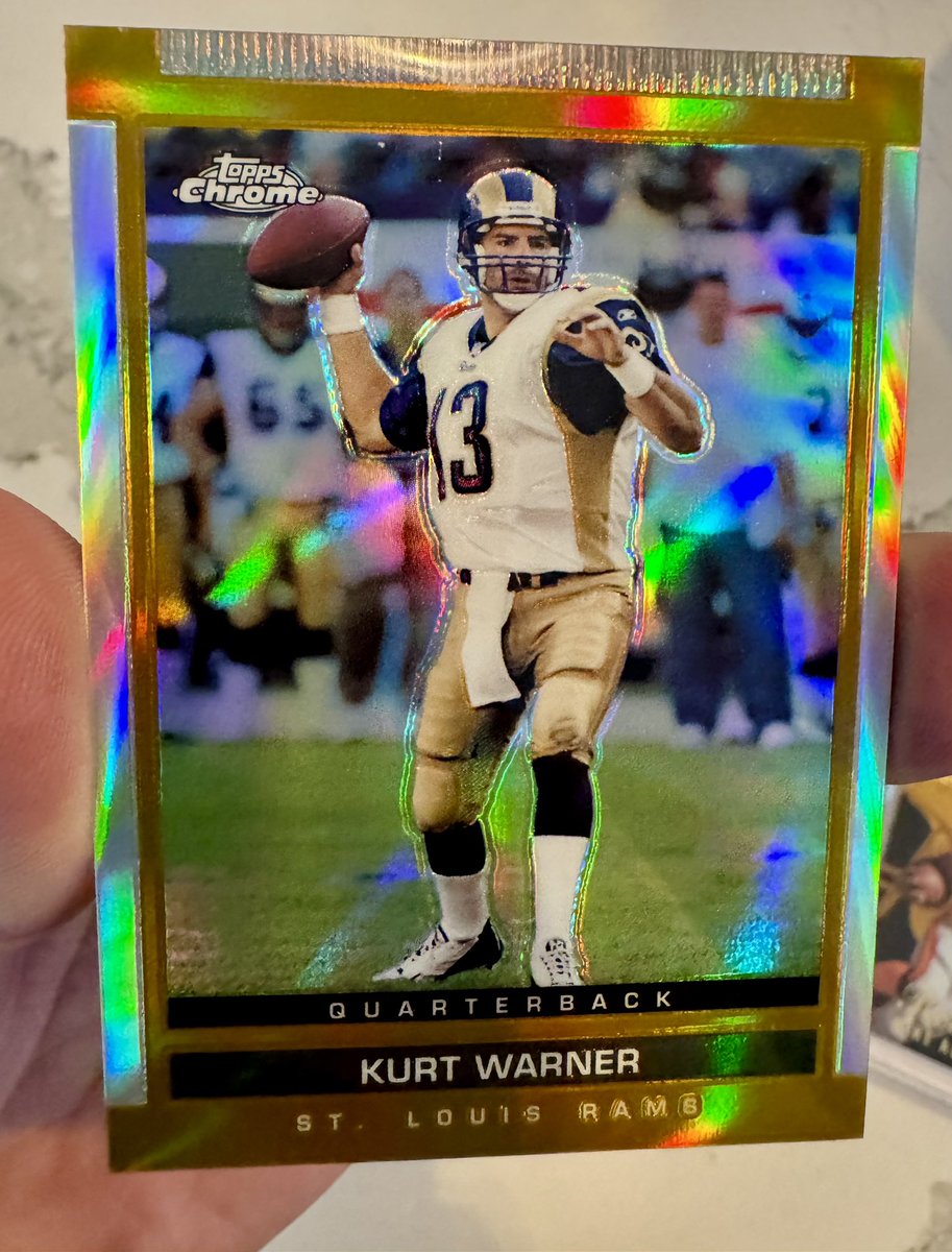 DanModerate's tweet image. Still crazy how cheap late 90’s / early 2000’s gold refractors are.

Alstott Pinnacle Zenith Gold - $4.50

Kurt Warner Topps Chrome Glold Refractor- $20 (have 2 more on the way)

I’m not sure I’ll be able to stop buying more.