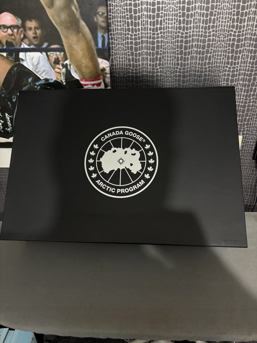 <a href="/T_C__B_S_T/">Typically Casual Buy/Sell/Trade</a> Canada goose faber bomber jkt in like a petrol blue colour hard to find ptp 27 size xl worn twice comes with original box and hanger paid £400+ £250 plus postage of your choice