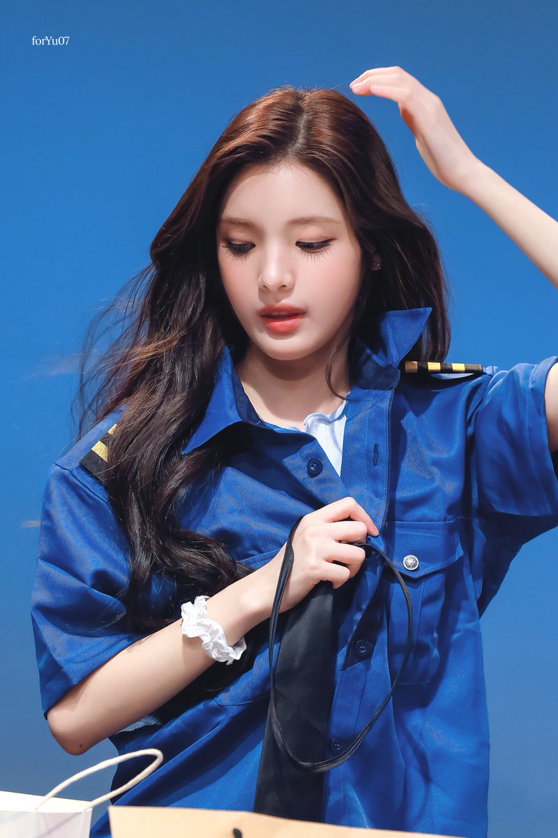 251101 #유하 #YUHA

#Hearts2Hearts #H2H  #하츠투하츠 #하투하 #유하람