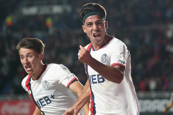 No te Olvides de anotar tu asistencia ✅
al partidazo de los pibes!

estadisticascasla.com/partido/deport…

#EstadisticasCasla 💙❤️😇